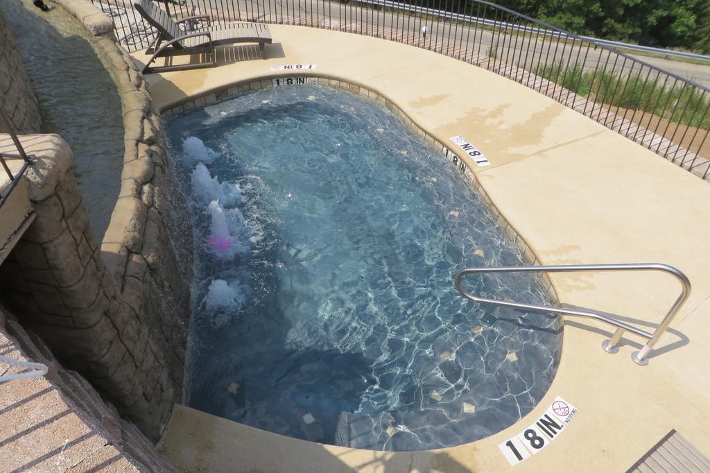 Cliffs Resort Table Rock Lake Branson Extérieur photo
