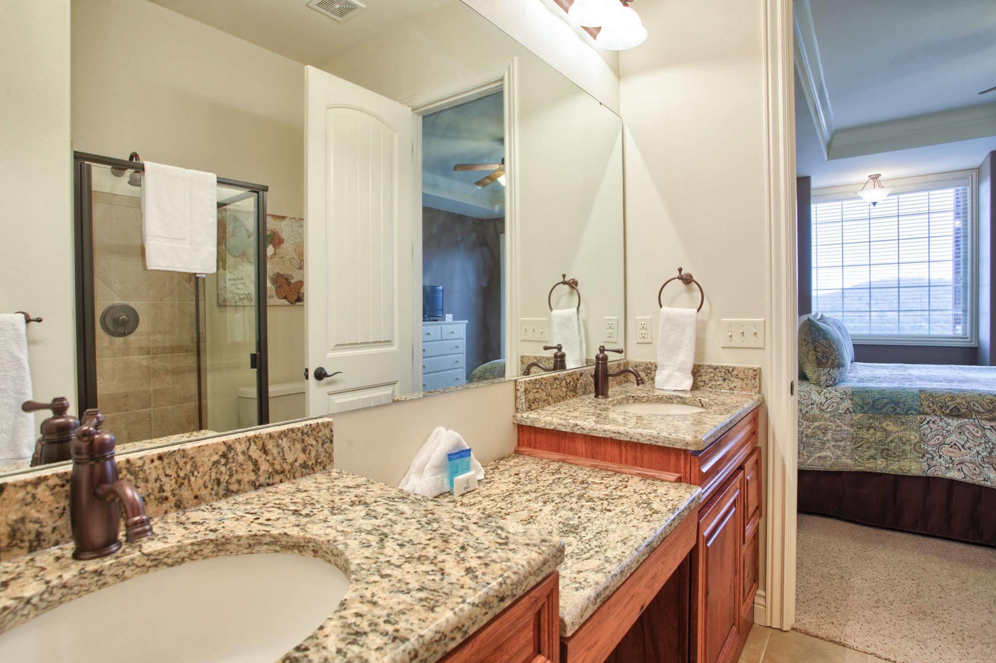 Cliffs Resort Table Rock Lake Branson Extérieur photo